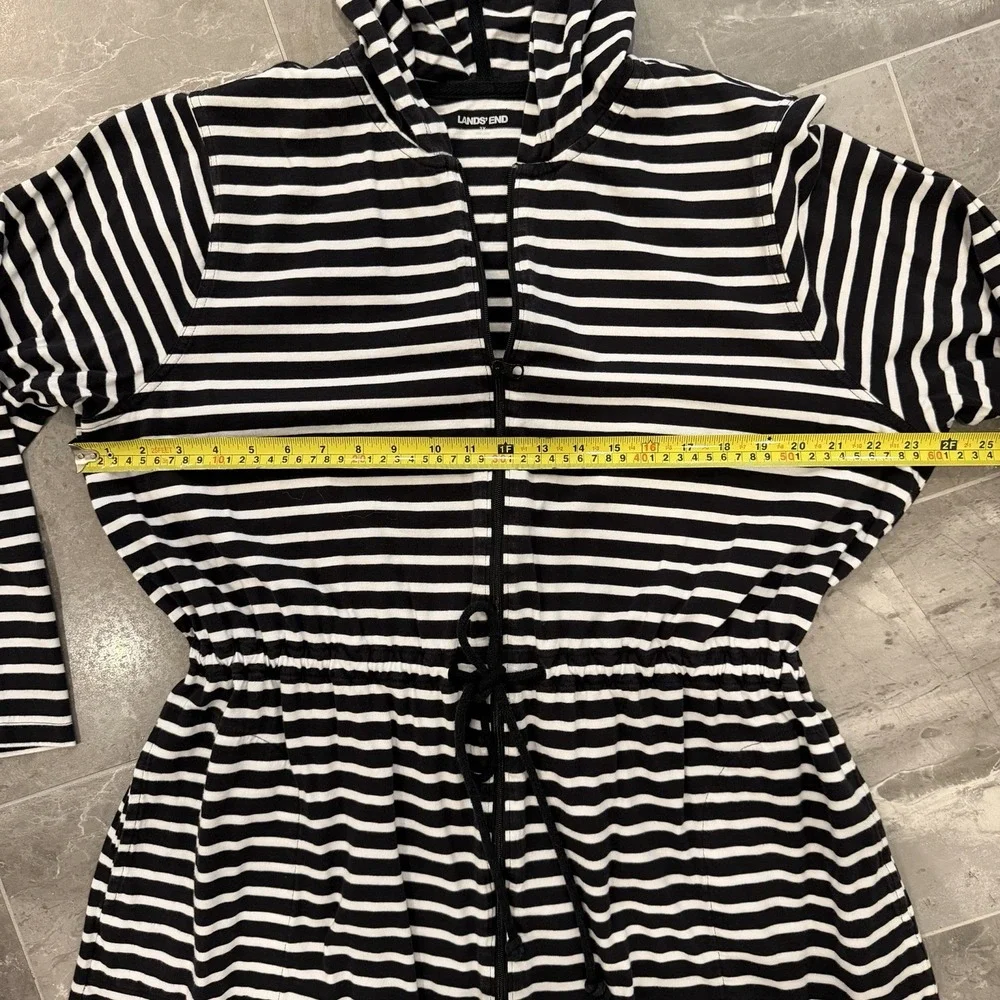 Lands' End Striped Hooded Drawstring Swim Cover Up - Black/White - Size 2X